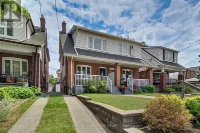 15 GLEBEHOLME BOULEVARD