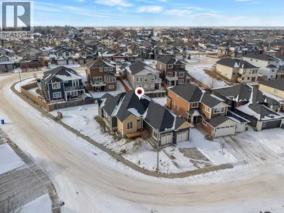 32 Lakes Estates Circle