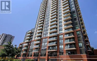 807 - 1420 DUPONT STREET