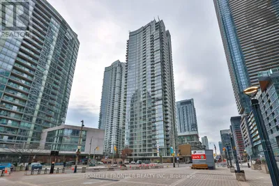 2802 - 10 NAVY WHARF COURT