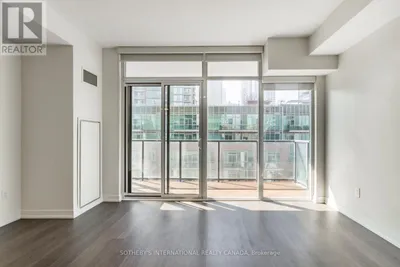 713 - 105 GEORGE STREET