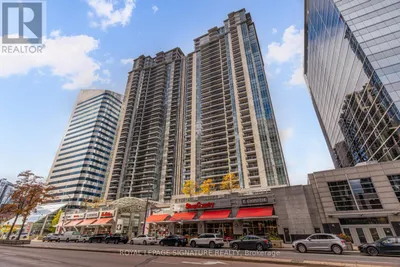 1011 - 4978 YONGE STREET