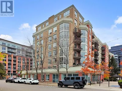 321 - 1000 KING STREET W