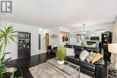 1212 - 451 THE WEST MALL DRIVE