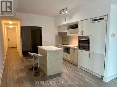 501 - 39 SHERBOURNE STREET