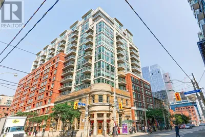 911 - 230 KING STREET E