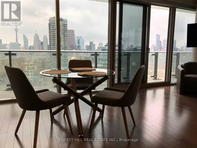 1702 - 390 CHERRY STREET