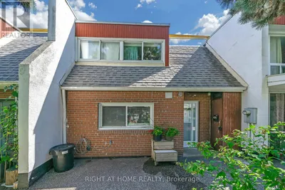 101 - 2901 JANE STREET