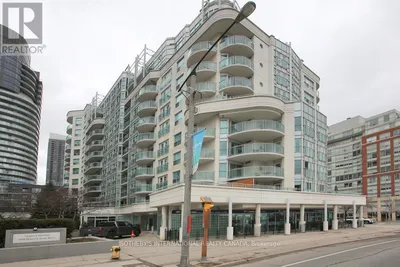 505 - 600 QUEENS QUAY W