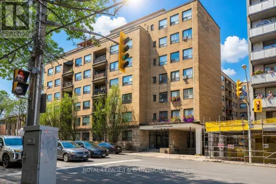 716 - 660 EGLINTON AVENUE W