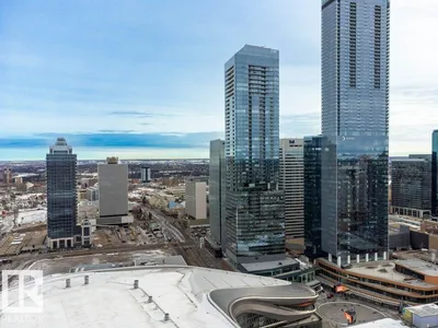 #3606 10360 102 ST NW