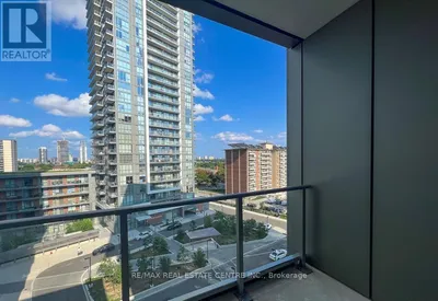 722 - 36 FOREST MANOR ROAD