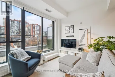 405 - 90 NIAGARA STREET