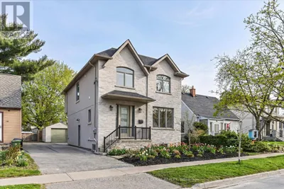 20 WARVET CRESCENT