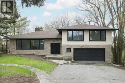 537 BLYTHWOOD ROAD
