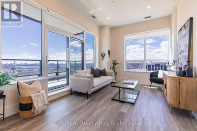 PH02 - 8 CEDARLAND DRIVE