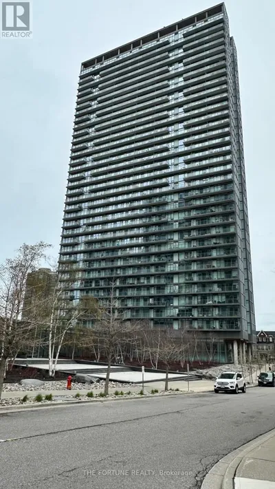3213 - 105 THE QUEENSWAY AVENUE