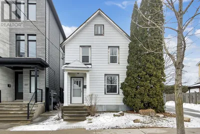 345 TWEEDSMUIR AVENUE