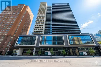 607 - 20 EDWARD STREET