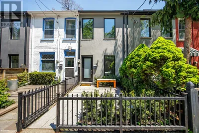 119 TRINITY STREET