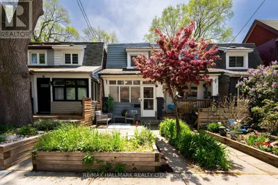 17 MOUNTALAN AVENUE