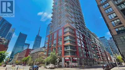 607 - 126 SIMCOE STREET