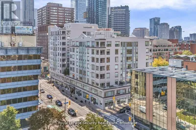 403 - 980 YONGE STREET