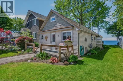 58 LAKESIDE Drive