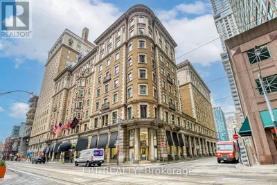 533 - 22 LEADER LANE