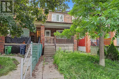122 ASCOT AVENUE