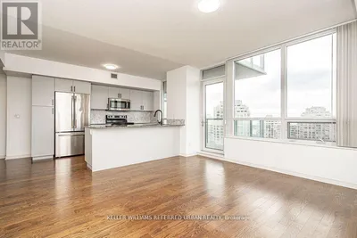1002 - 15 LEGION ROAD