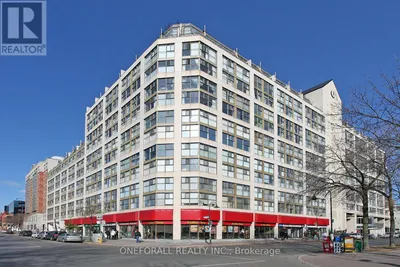 633 - 222 THE ESPLANADE
