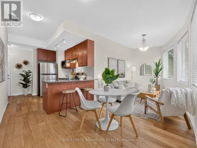1972B VICTORIA PARK AVENUE
