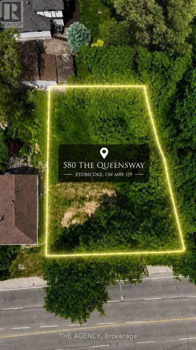 580 THE QUEENSWAY