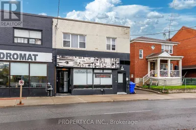 1213 WESTON ROAD