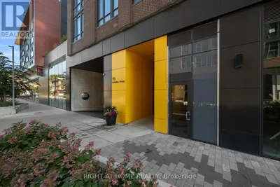 1002 - 45 BASEBALL PLACE