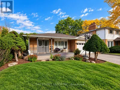 111 FRED VARLEY DRIVE
