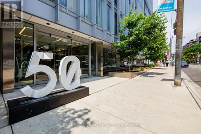 607 - 50 MCCAUL STREET