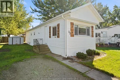 37 MAPLE DRIVE