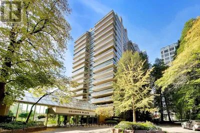 404 - 63 ST CLAIR AVENUE