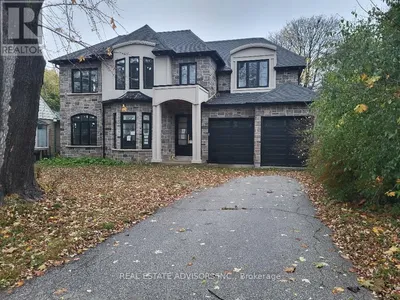 41 HEATHFIELD DRIVE